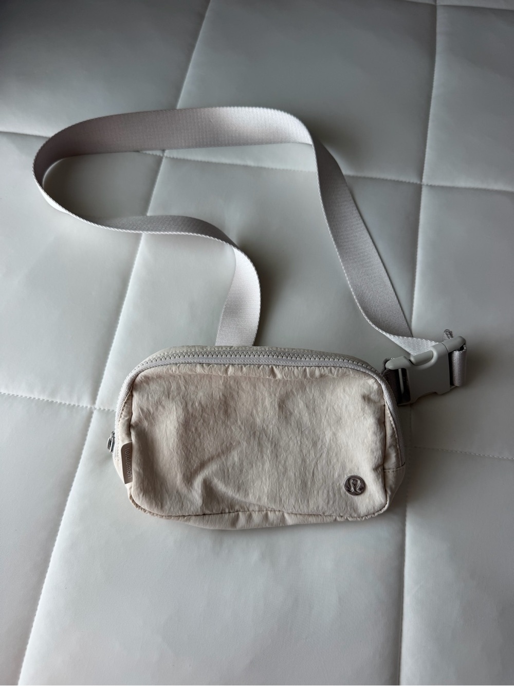 lululemon athletica Small Beige Belt Bag with Adjustable Strap